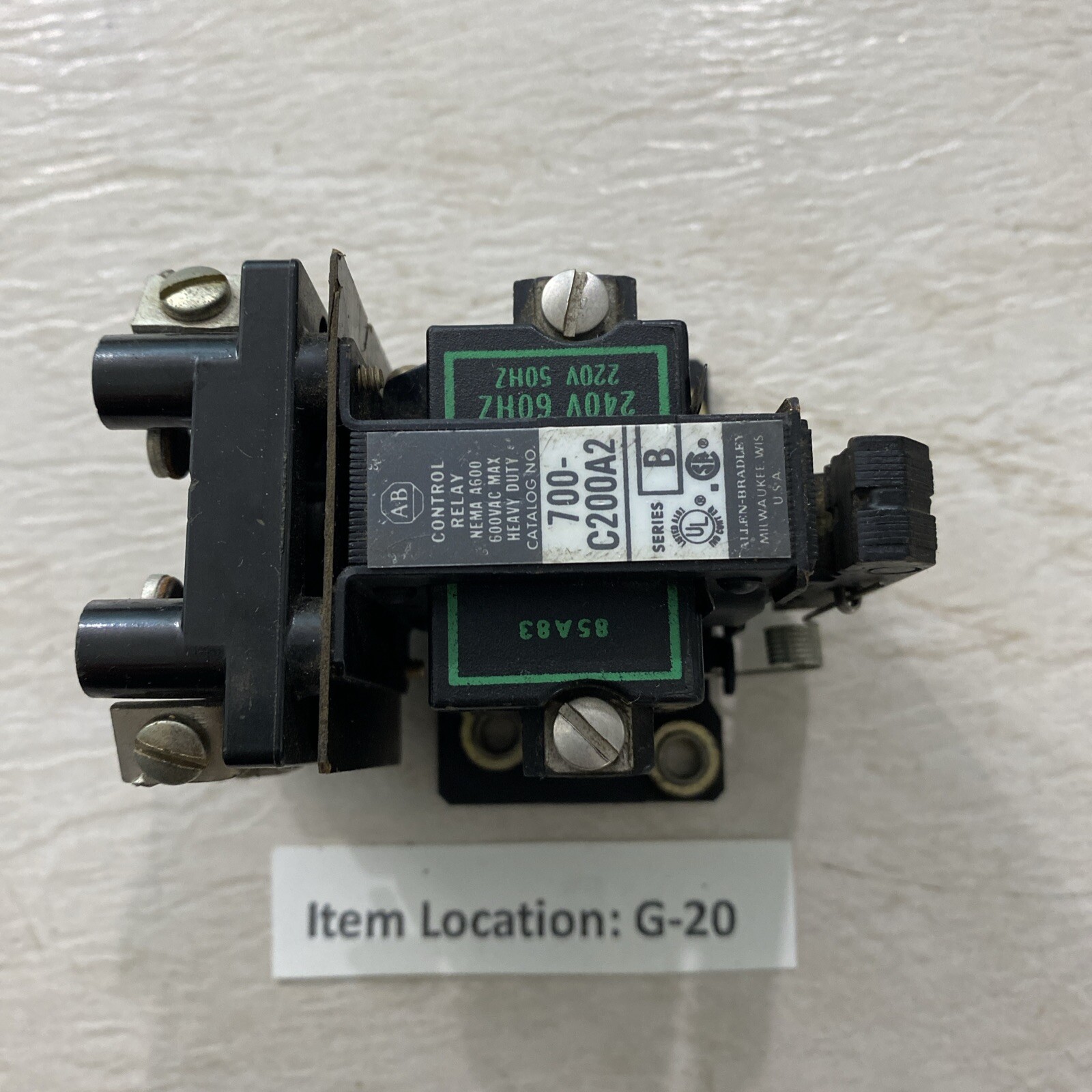 ALLEN BRADLEY 700-C200A2 Control Relay