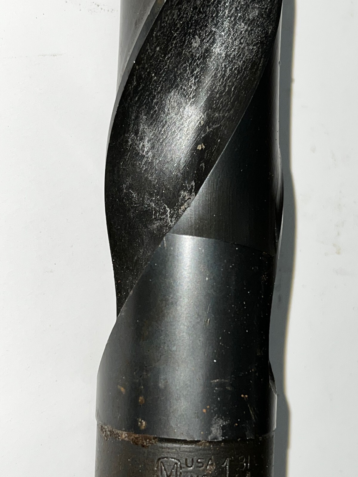 MORSE TAPER SHANK DRILL BIT MT4 1-31/64″ CUT 10″ LOC 15-1/4″ OAL