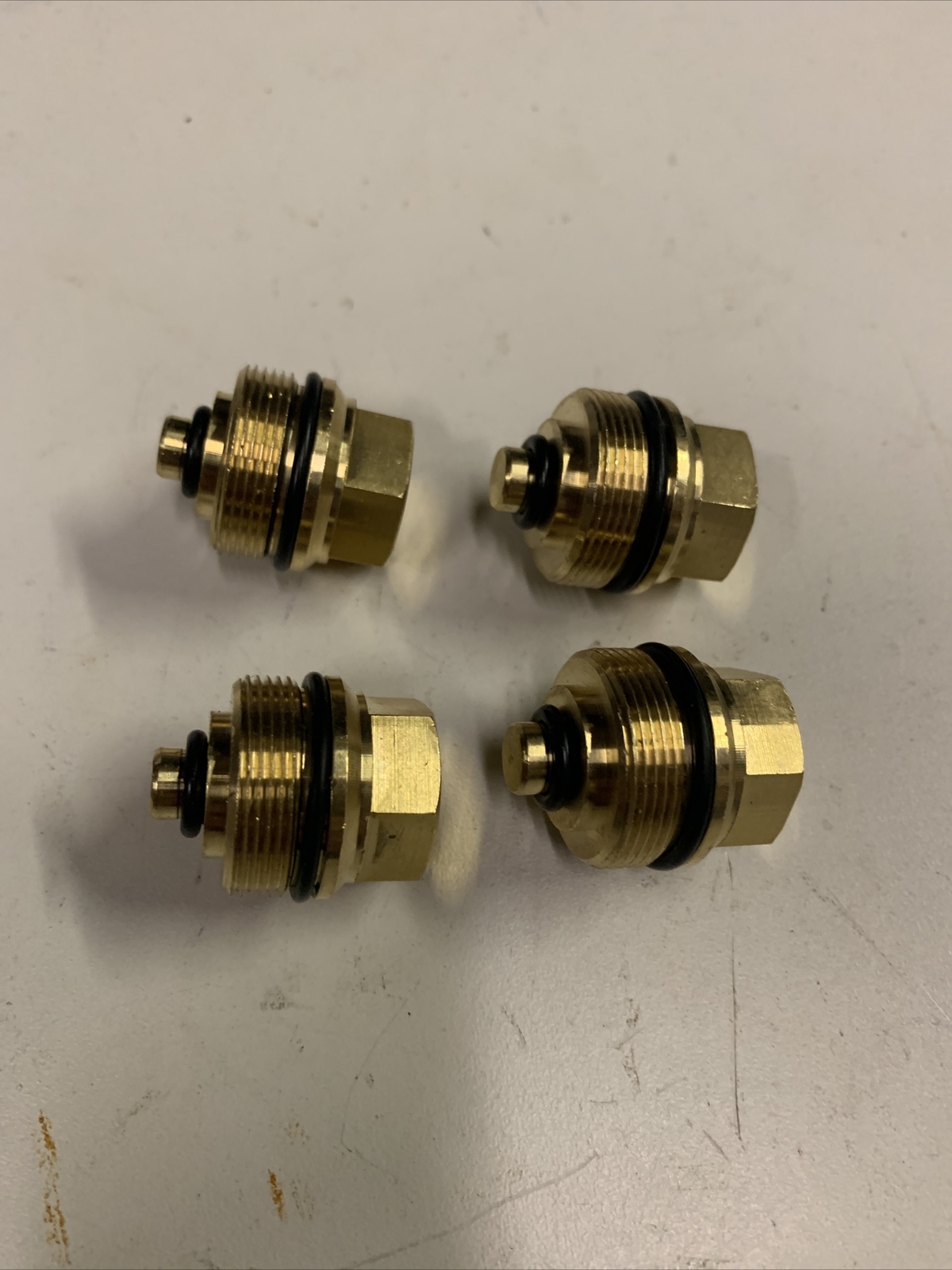 Groeneveld F115460 Twin Injector Plug, M22x1, Brass, Pack Of 4