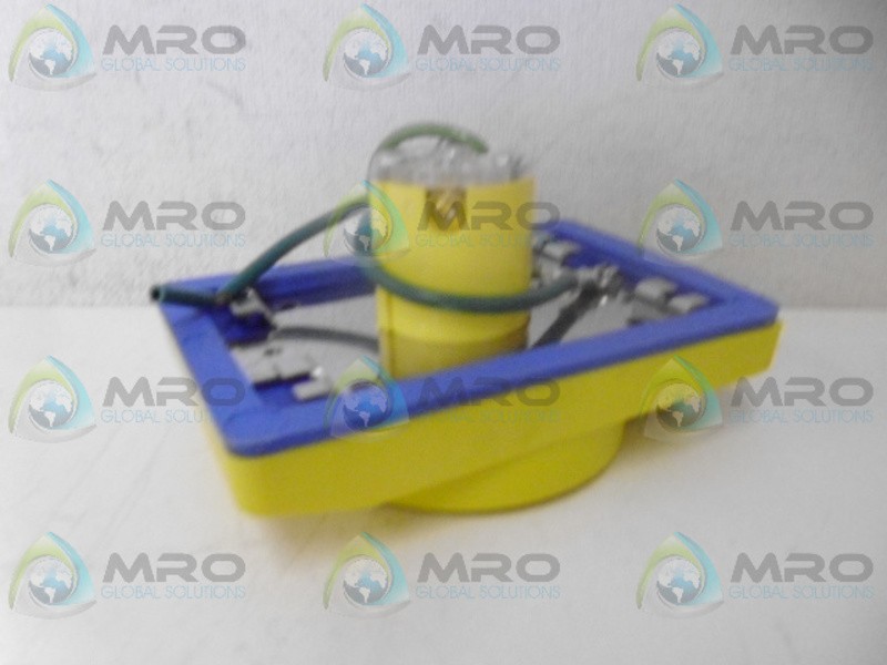ERICSON 2715FS20 FLIP SEAL COVER W/ RECEPTACLE NSMP