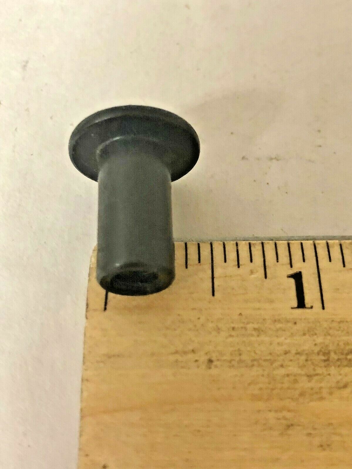1/4″ Furniture Connector Cap Black Qty Lot of 350 # 9717