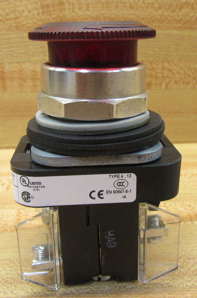 Allen Bradley 800T-FXTQ24RA5 Push Button 800T-XD4