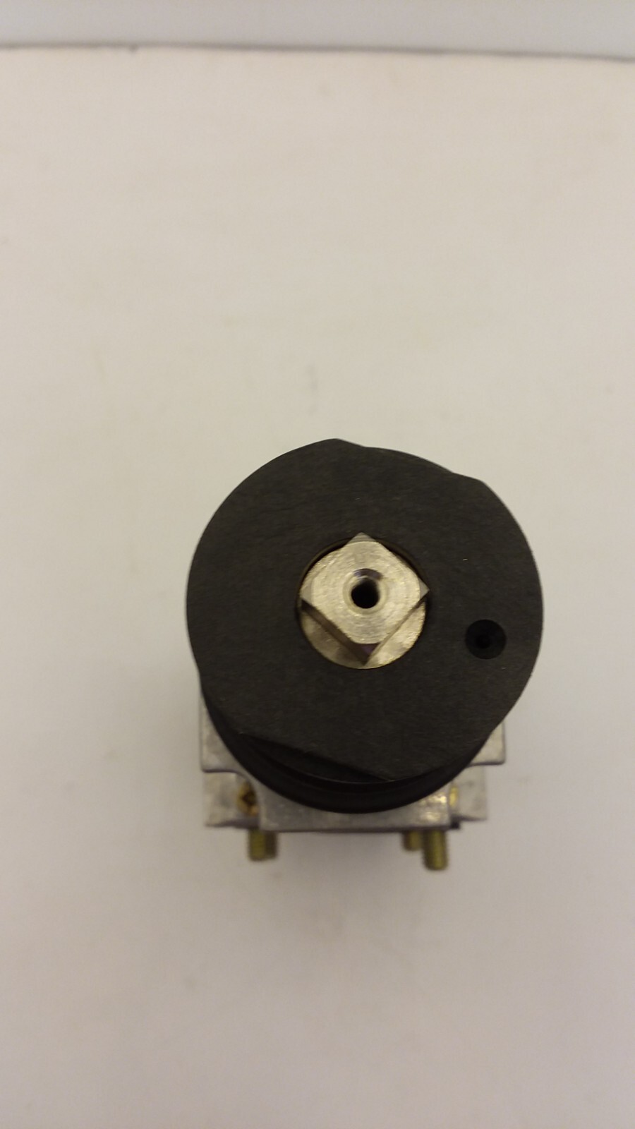 FESTO LR-ZP-B-D-3 INTERMEDIATE PRESSURE REGULATOR 0-12 BAR 0-174 PSI NNB