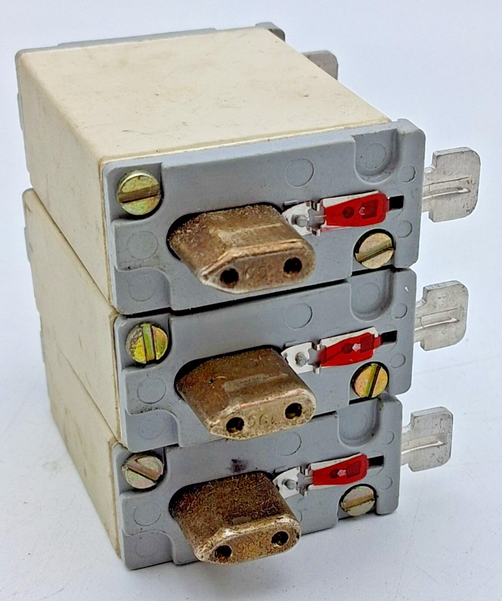Siemens 3NA6-830-NH000 100A 500V Fuse – Lot of 3