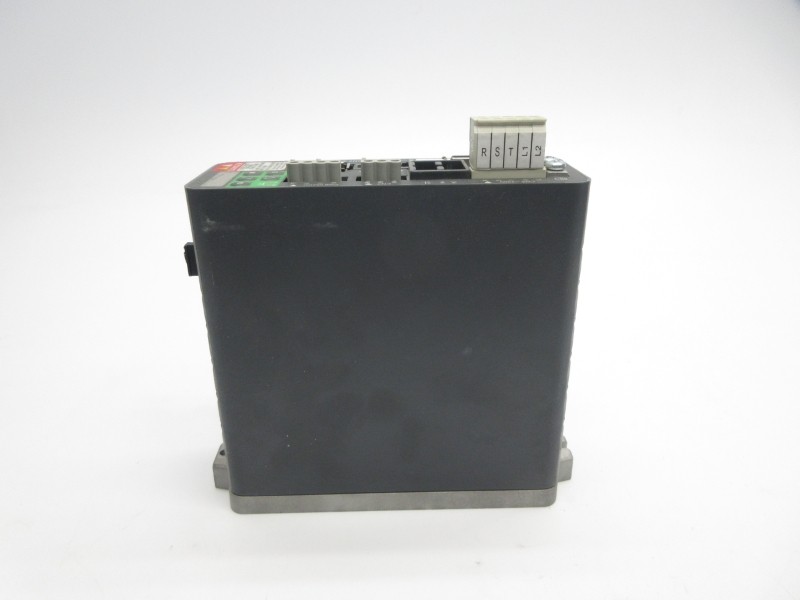 SCHNEIDER ELECTRIC LXM28AU07M3X 220V 7.1A (AS PICTURED) NSNP