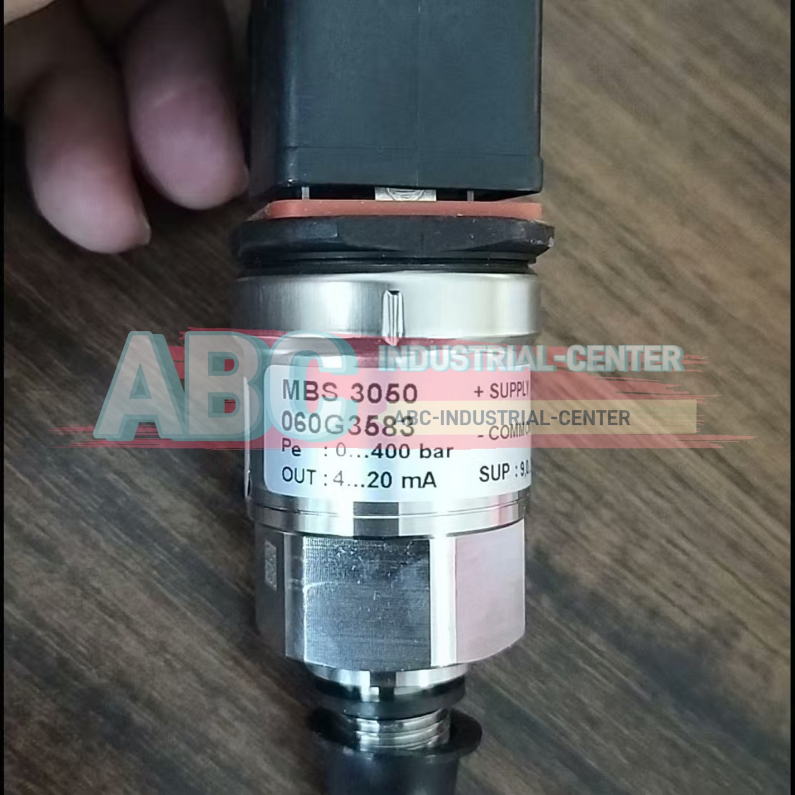 Danfoss 060G3583 MBS3050 pressure sensor#1pcs new in box