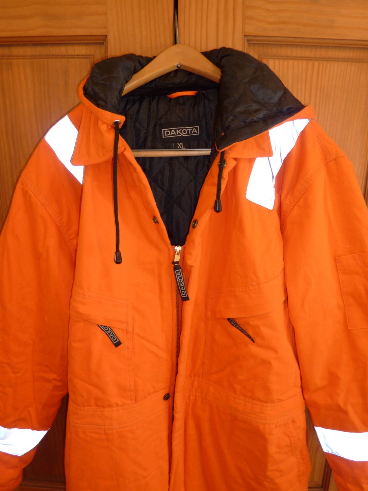 Dakota Coveralls Men’s 2XL reflective quilted work safety jumpsuit looks unused!