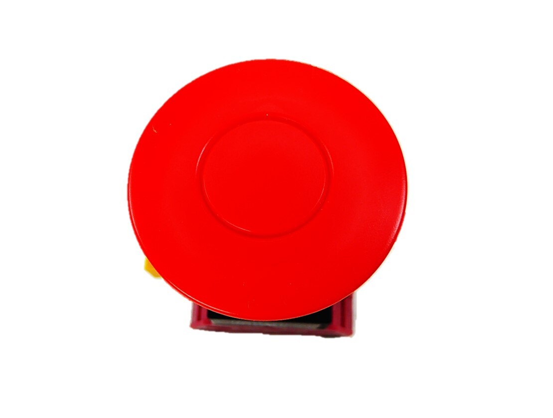 IDEC 1307602-001 HW1B-Y2C01-R-TK 1111 40mm Red Push-Pull Switch NEW NO BOX
