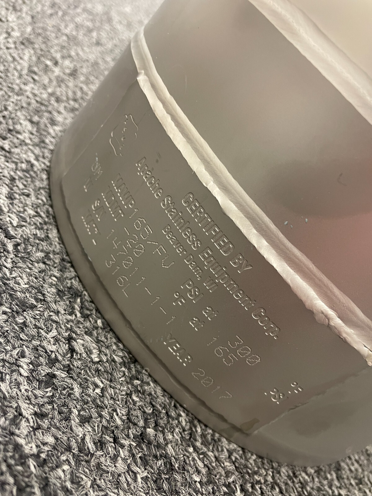 Apache Stainless Equipment Corp. Stainless Pressure Pot Tank 165/FV PSI 200