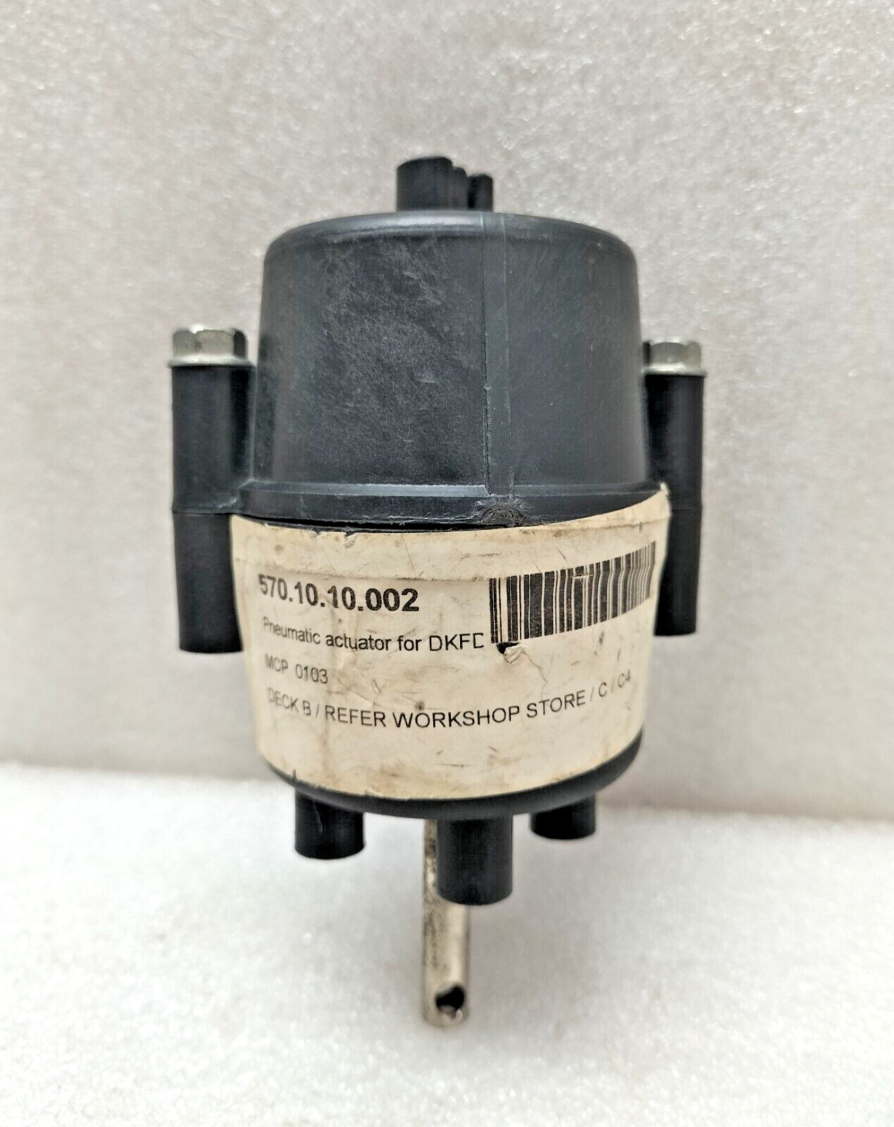 KMC CONTROLS MCP 0103 PNEUMATIC ACTUATOR 2″x1″ 5-10PSI BARE 1/4-20 FEMALE SHAFT