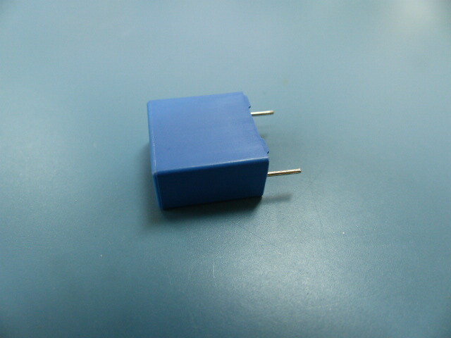 EPCOS B32522E6474K Qty of 25 per Lot 0.47�F Film Capacitor 200V 400V Polyester