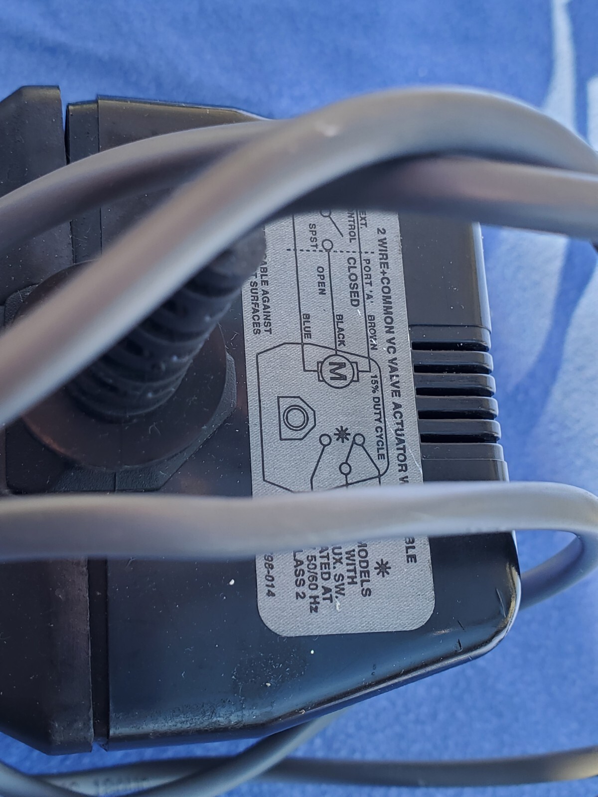 HONEYWELL VC8114-11 24 VAC 50/60HZ PLENUM RATED Conduit VALVE ACTAUTOR