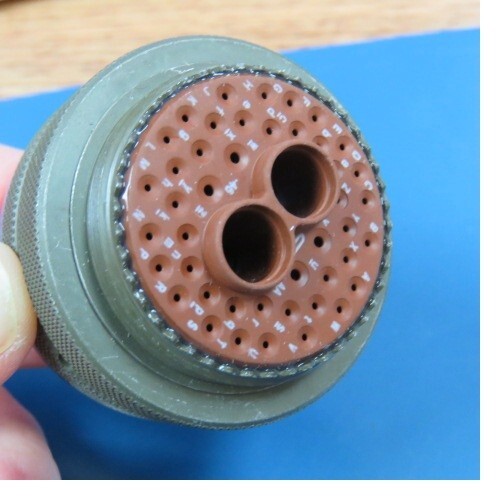 AMPHENOL AEROSPACE MS27467T25B46P Qty of 1 per Lot 46 (44 + 2 Coax) Position