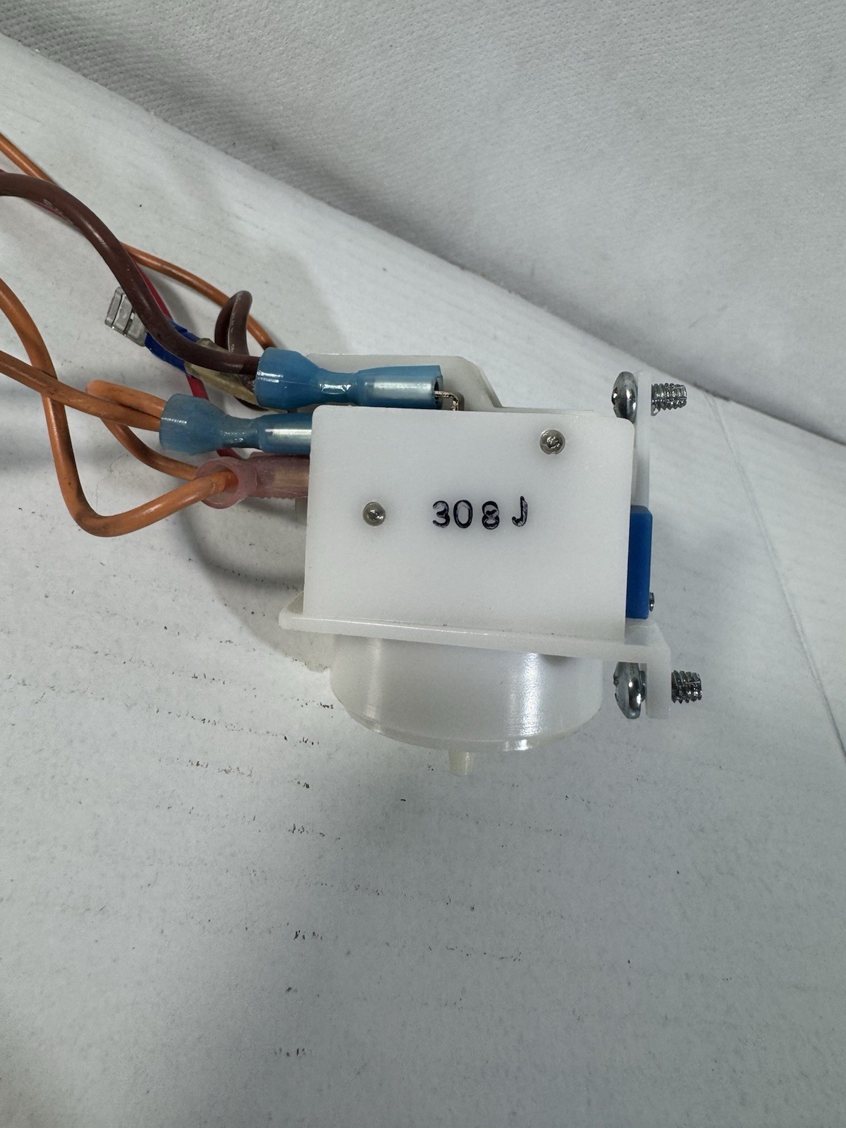 Pres:Air:Trol MCB311A Sequencing Switch Blue Cam, Used With Wires 21A250 Vac,