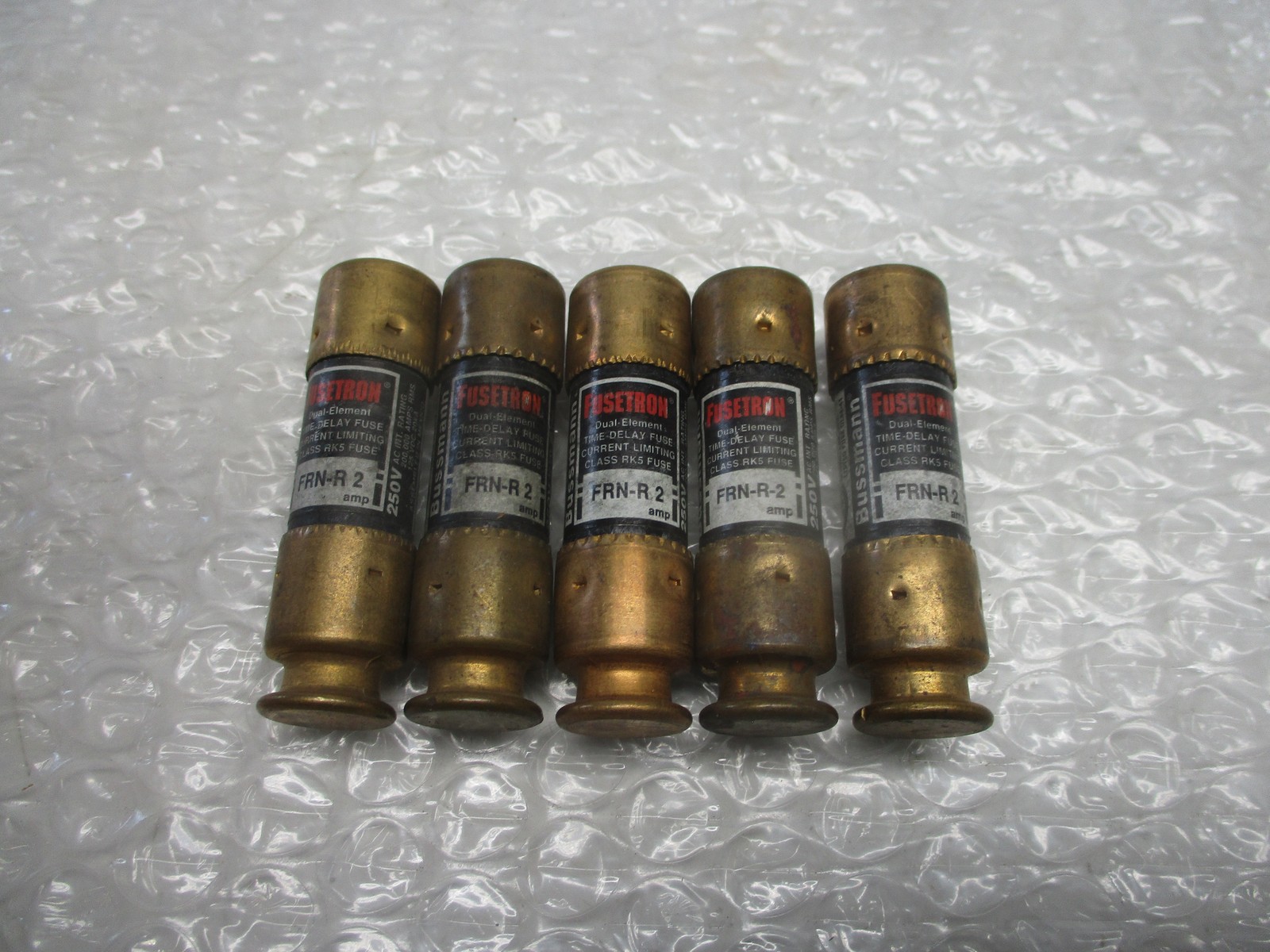 FUSETRON FRN-R-2 FUSE BLACK LOT OF 5 NSNP